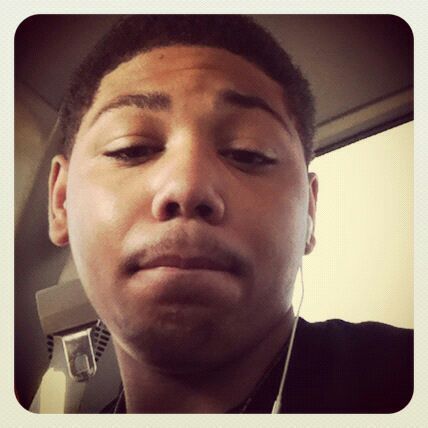 im senior. in high School. an dats it