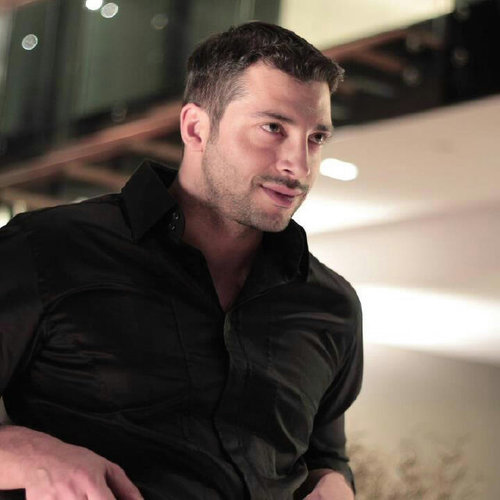 Oyuncu / Actor / Gayrimenkul Danışmanı