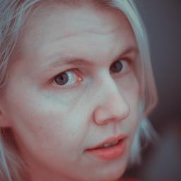 AngyColinns's profile picture. 