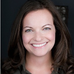 Professional Organizer, Raleigh Transplant, Pop Culture Junkie, Pescetarian