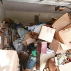 Junk Removal St Louis hauls trash from homes, basement, garage, yard, commercial and industrial buildings. For a house or business clean out, we haul away trash
