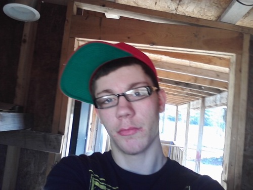 bmhbmh123654's profile picture. crazy ass white boy from the real hood