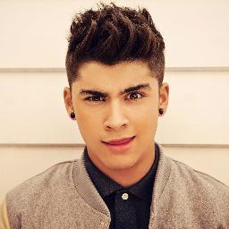 Mais do que  príncipes,reis. Mais do que meninos, uma vida. Não uma qualquer, é a minha vida. O-N-E D-I-R-E-C-T-I-O-N ♥