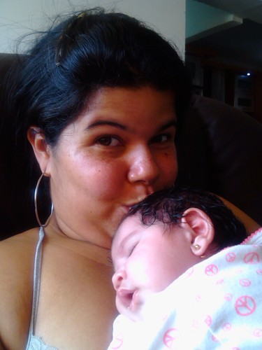 oriencucha's profile picture. Vivo en una realidad diferente, no es que esté en las nubes, aprendí que la vida tiene otros colores.... Un día sin sonreír es un día Perdido!!