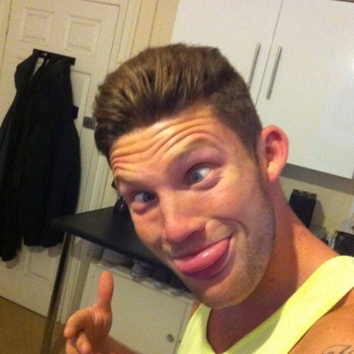 1robgee's profile picture. 