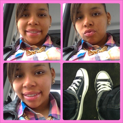 --KaNia's Keeper((: she dha onlyy person who reallyy matters tah me..everyythinq else is irrelevent/* #teamHER/*
