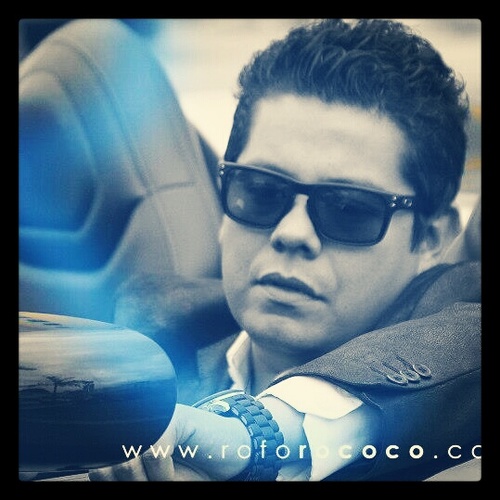 rufinoaguilera's profile picture. Desde el 2002 he formado parte del mundo de los medios de comunicacion, destacando en el periodismo, fotografia profesional, conducción y locución.