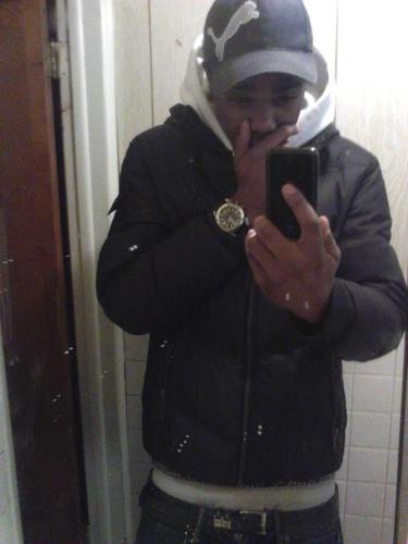 Fuck a bio if you already kno me ! But jus kno im not average, Im #Dope // #Paid // #High // #Loyal // #Confident & #Cocky ! Dont believe me ? Ask my bitches