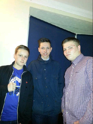 BenJordan. 16 years old from Peterborough. Living the dream. If you follow me then i'll follow you back!
 http://t.co/wiqGYQ8Xvx