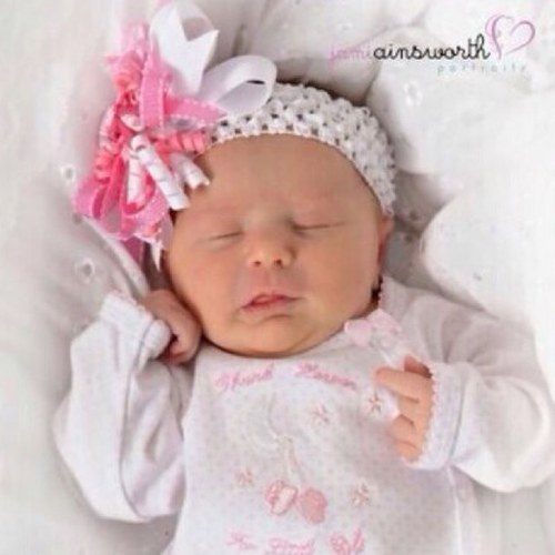 The new baby of @QueenRosalinda and @RockerNateGrey.