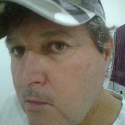 GreenCartoonist's profile picture. I'm into fitness, training 5-6 days every week with weights, interval training with walking and running. I enjoy cooking, socialising and meeting new people.