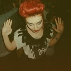 Rosemaryx2's profile picture. We smokee that lala #kushlife #teamfollowback , hate love relationship.