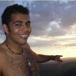 Sou o que sou pela Graça de Deus...  Quer saber mais? Leia a Bíblia e descubra o que Jesus quer lhe mostrar, para de olhar pros outros, olha dentro de você.