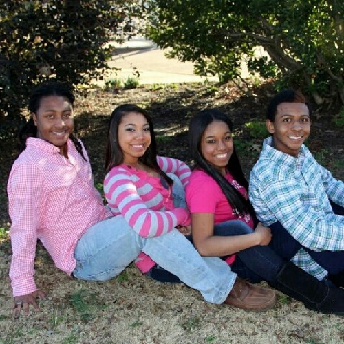 Sherome Natasha Luster. March 14th! I have the best cousins ever! I love lay to death! I'm a sophmore.