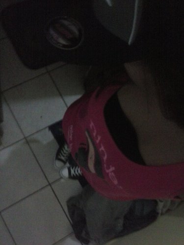 Soii graciosaa , soii sociable amoo la musica me gusta mucho 1D me gusta divertirme mis colores favoritos son el morado,rojo,verde y azul