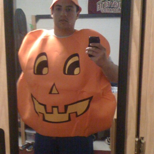 LunarEChris's profile picture. 