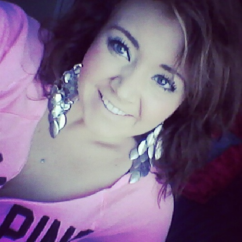 BritnieDasinger's profile picture. Im obsessed with you!