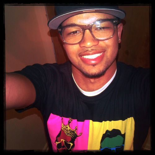 If you're not boring Follow me!           IG: Badboy_357 Kik: Badboy_357