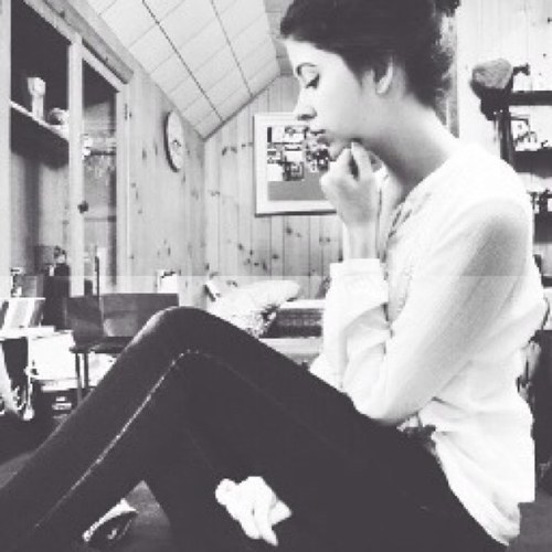 emberr_luv's profile picture. love will hold us together