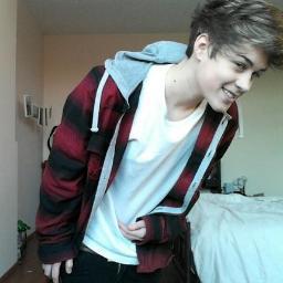 RealSmithBros's profile picture. 3 Weirdo Brothers