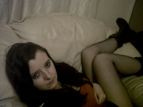 sweetgoth01's profile picture. Mum of 2 & wife loveable psycho, artist, metalhead and funny. See @svbell about #blackflagtvangel stuff cos I am one these days woohoo! Sweetgoth@BFTVx