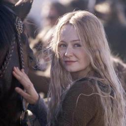 Rohirrim hasta la médula. El rey brujo se hace pipí cuando me ve. #SpanishFakeRohan