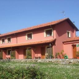 Apartamentos rurales en el oriente de Asturias. Disponibles los 365 días del año.Información y reservas:985407700-690363066