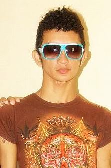 Seguii aii, 
8)