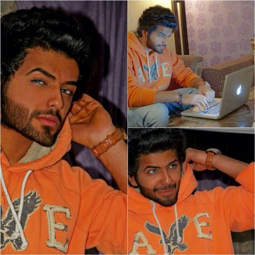 انسان عادي كـ سائر البشر , طبعي جميل و ناظري عميق و اكنئ بـ احترامي لذاتي دلالة انعكاس اخلاق البشر بتعاملهم معي و شكرا ... الحمد لله على كل شي