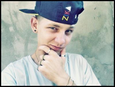 add ,.;  https://t.co/9oB0igp3vq