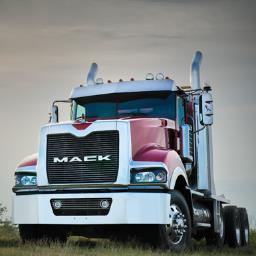 Mack es RESISTENCIA, DURABLIDAD Y EFICIENCIA