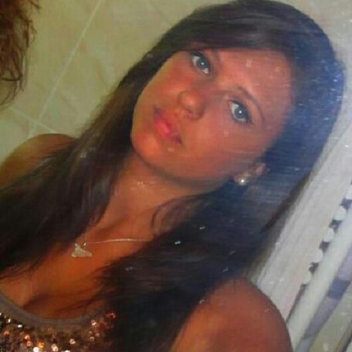 CamilleriLisaa's profile picture. Les Hommes Mentiraient Moins Si Les Femmes Posaient Moins De Questions . Si Non  Sei Felice Non Ha nulla Da Fare ... #TeamIphone    #TeamItalia
#TeamSicilienne