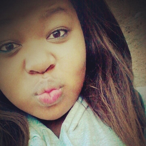 *Freshmennn babybee:)). *basketball,volleyball,softball,&cheerleading Text mehhh:))2564847087