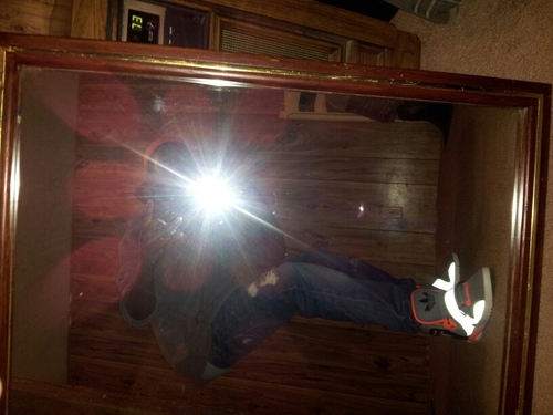 Name is Jermaine Lamar Gist i'm 19 if there anything else yu wanna kno hmu in da inbox