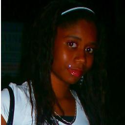 RubiiTiiTchap's profile picture. Follow et jfais de mème ;)
Love Music ♬
Peace &' Love ☮
  #Team WiiDogGy' TeamGarcery#