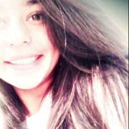~ Sooou umaa gaarootaa dee paaaz, maaais nãão fuujoo daa guuerraa ... : )