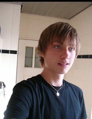 16jaar | bro = @nick_toppel | geloof in jezelf !