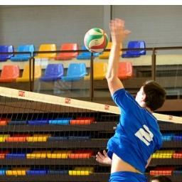 Jugador de voley y proyecto de ingeniero.
