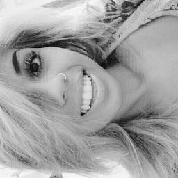 Viver , ser livre , saber dar valor para as coisas mais simples . .