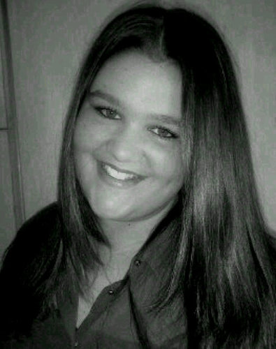 larissaswart's profile picture. Crush is to admire. Like is to desire. But ♥ is to sacrifice.