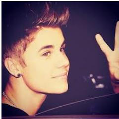 Idade:14|Cor:Roxo|Irritante|I'mNormal|Loka|Belieber|Justin Bieber♡ ‏Fredo♡ ‏Ryan♡ ‏Pattie♡ ‏Jeremy♡Minnie(Jazmyn)♡ ‏Jaxon♡ ‏Scooter♡ ‏Mestletoe♫♪Na Cama Do Juus