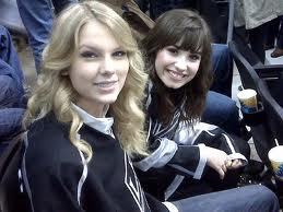 Locatic e Swiftie forever S2 ...