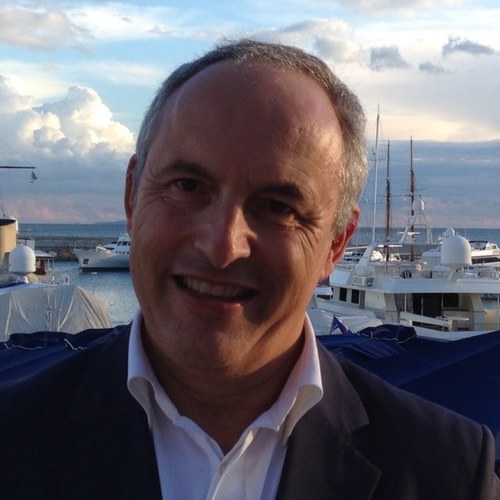 GVENIE1's profile picture. Ας ζήσουμε σωστά στην εποχή της αλλαγής! Να ακολουθούμε αρχές αγάπης και σκληρής δουλειάς