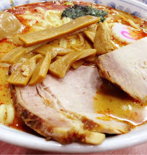 本日も順調に食べ過ぎ中デス。