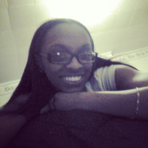 MOLLY :-)

Instagram: michiljanay
