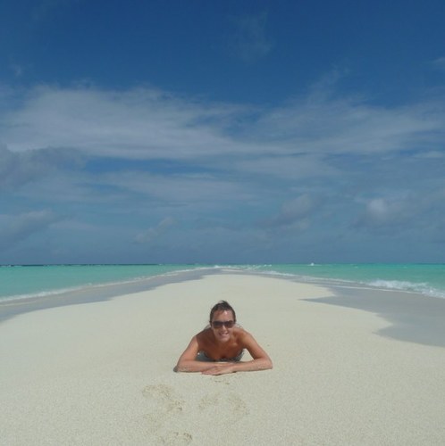 AimeeGray18's profile picture. 