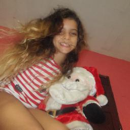 larissamaria76's profile picture. 