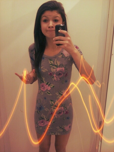 wildchick4ever's profile picture. If you cant be better then your competition, just dress better.