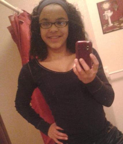 im 14 i love my fam and animals i love my sista destiny jaquae gray also known as my bffl