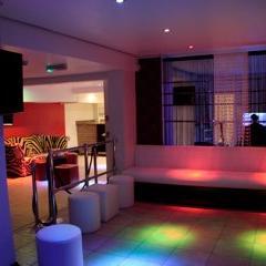 Zubi Bar is a stylish basement bar with eclectic music and great vibes making it the ideal location for drinks and late night music up to 5am!